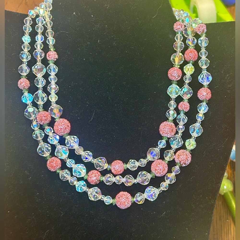 Vendome Rare Vintage Frosted Berry AB Crystals Necklace 3 strand